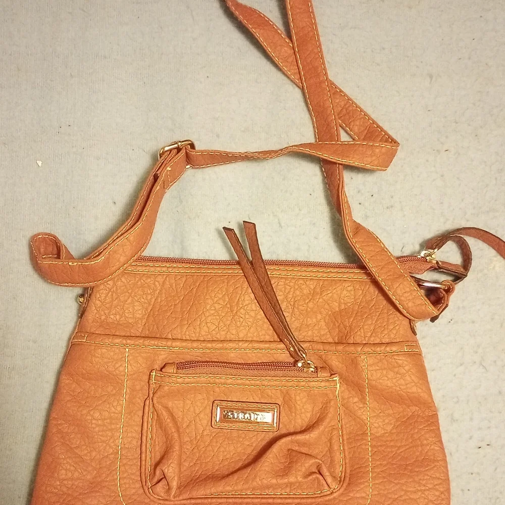 Purse - Picture 1 of 1